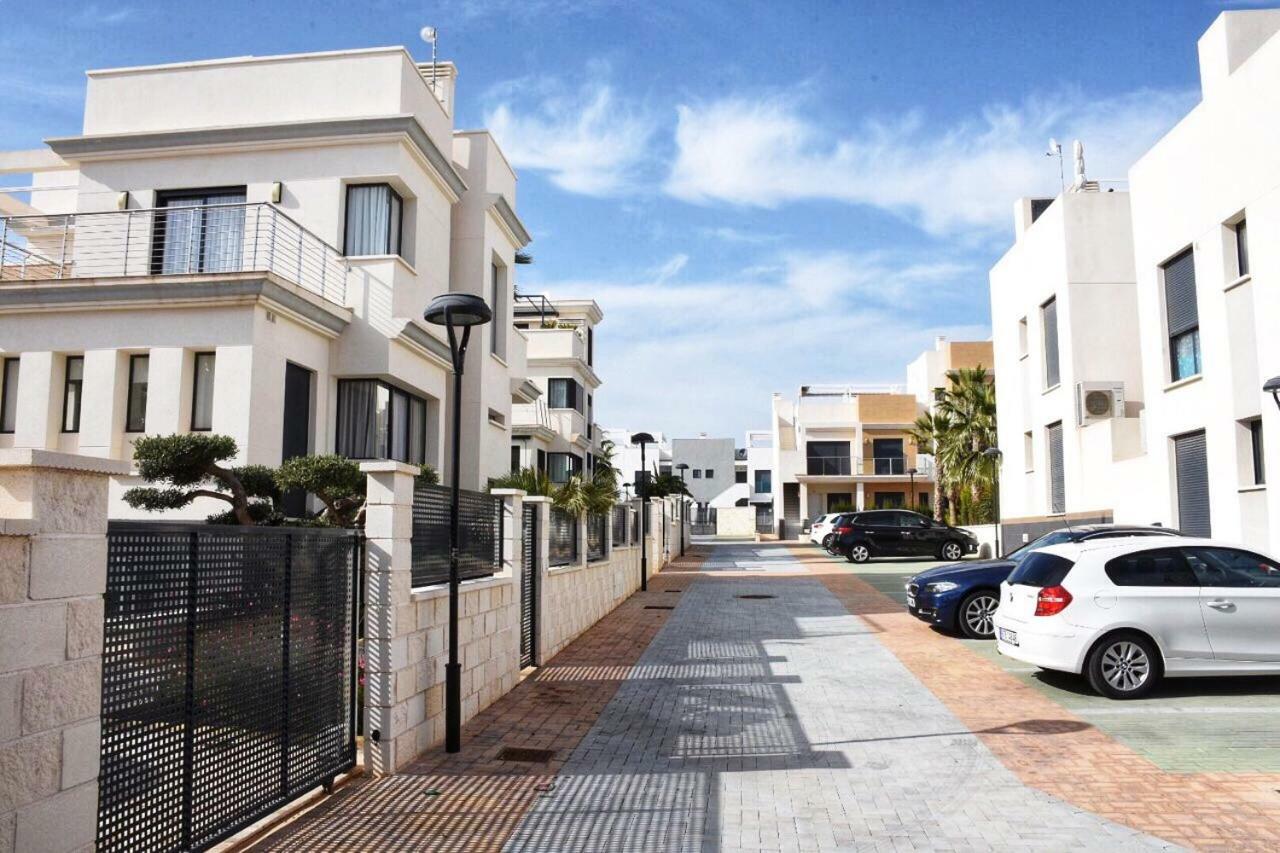 La Zenia Beach Bungalow Hotell Orihuela Eksteriør bilde