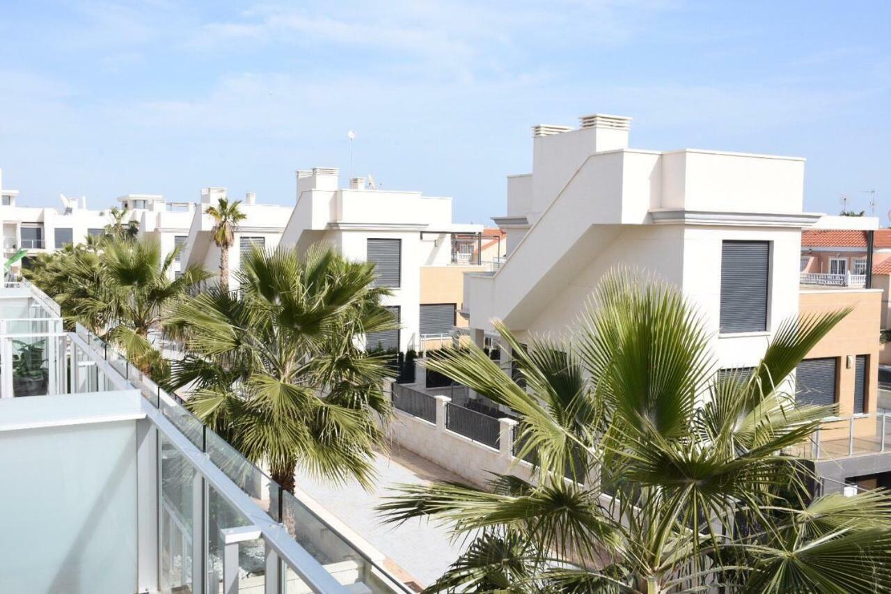 La Zenia Beach Bungalow Hotell Orihuela Eksteriør bilde