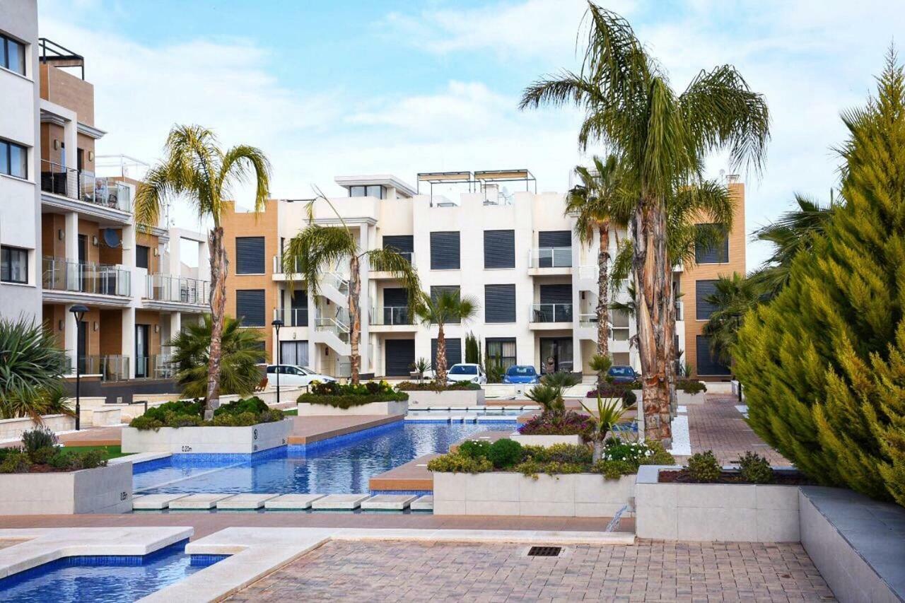La Zenia Beach Bungalow Hotell Orihuela Eksteriør bilde